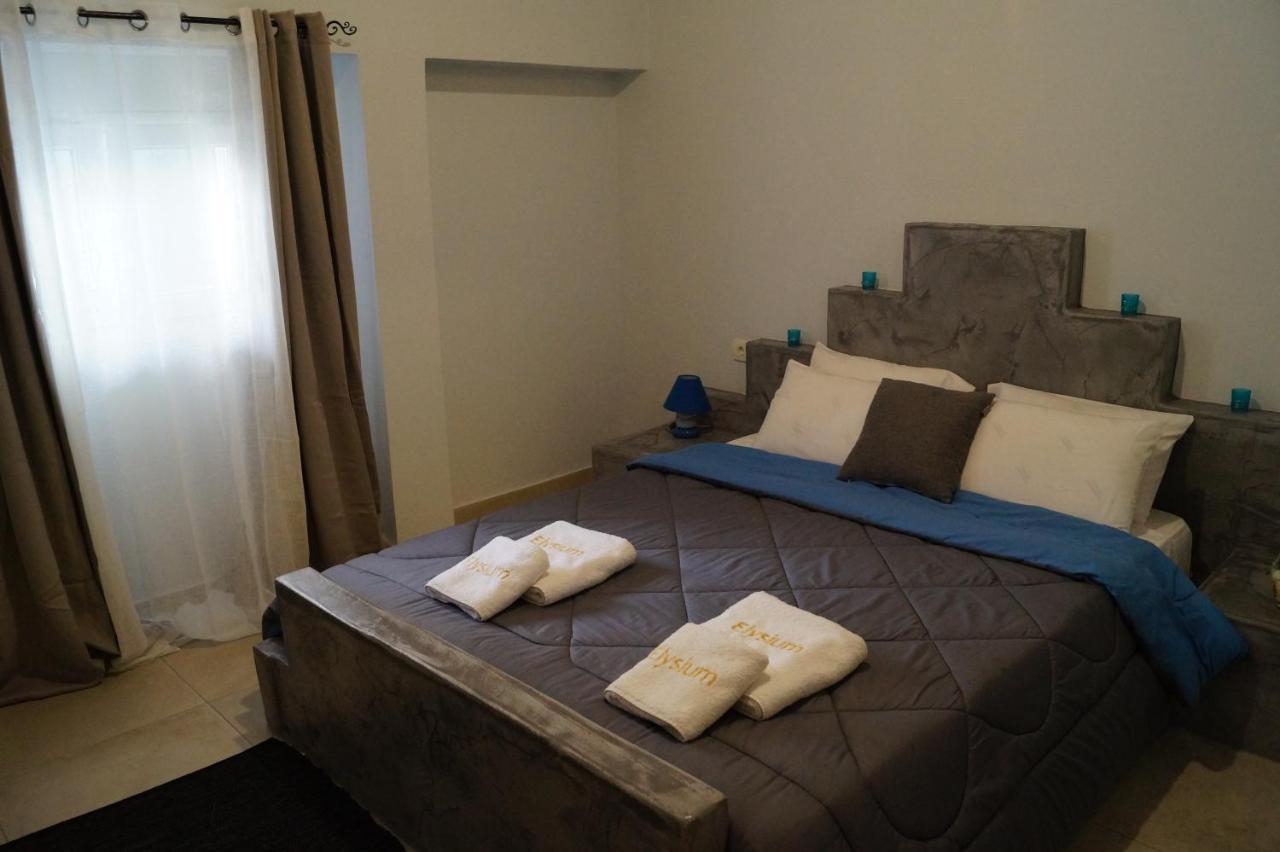 Elysium Residence Fira  Zewnętrze zdjęcie